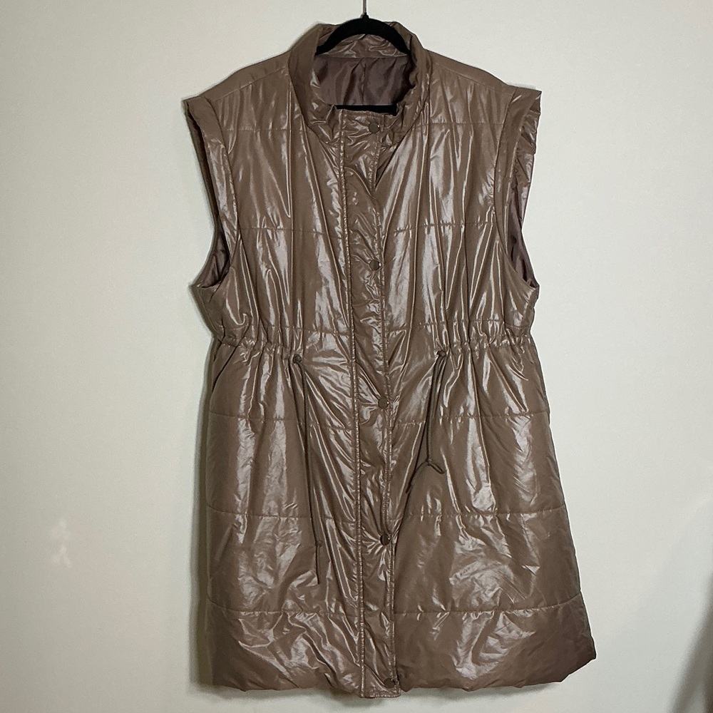 SHEIN Light Brown Puffer Vest